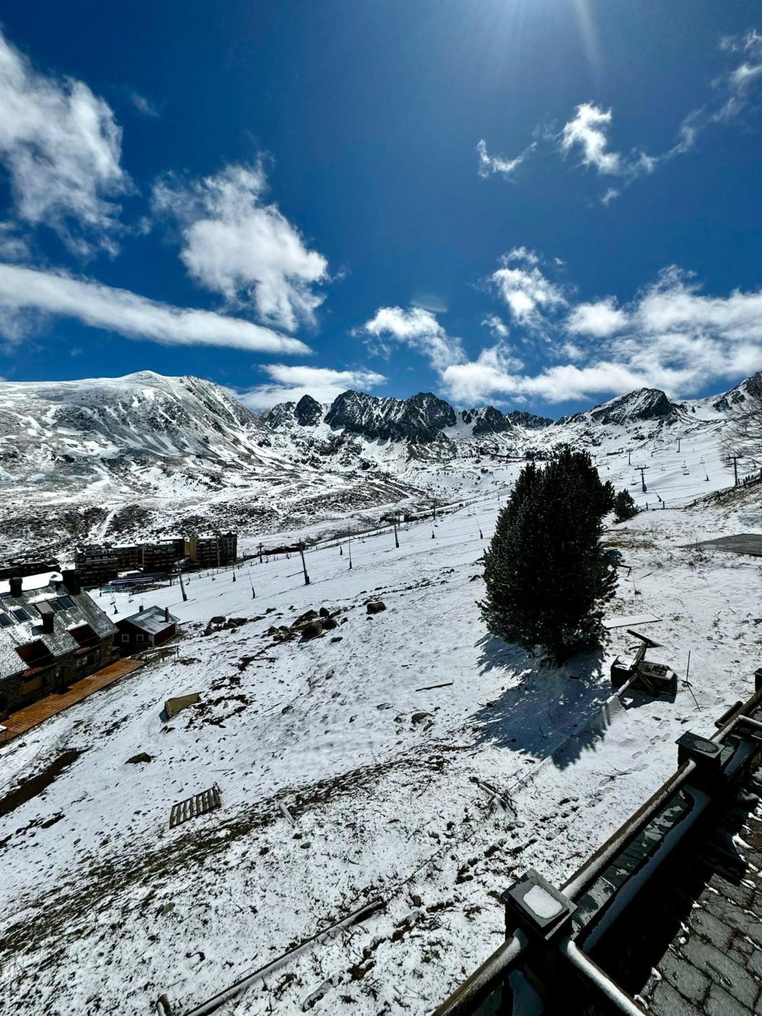 Lux Aigle "Acceso Directo A Pistas" Daire Pas De La Casa Dış mekan fotoğraf